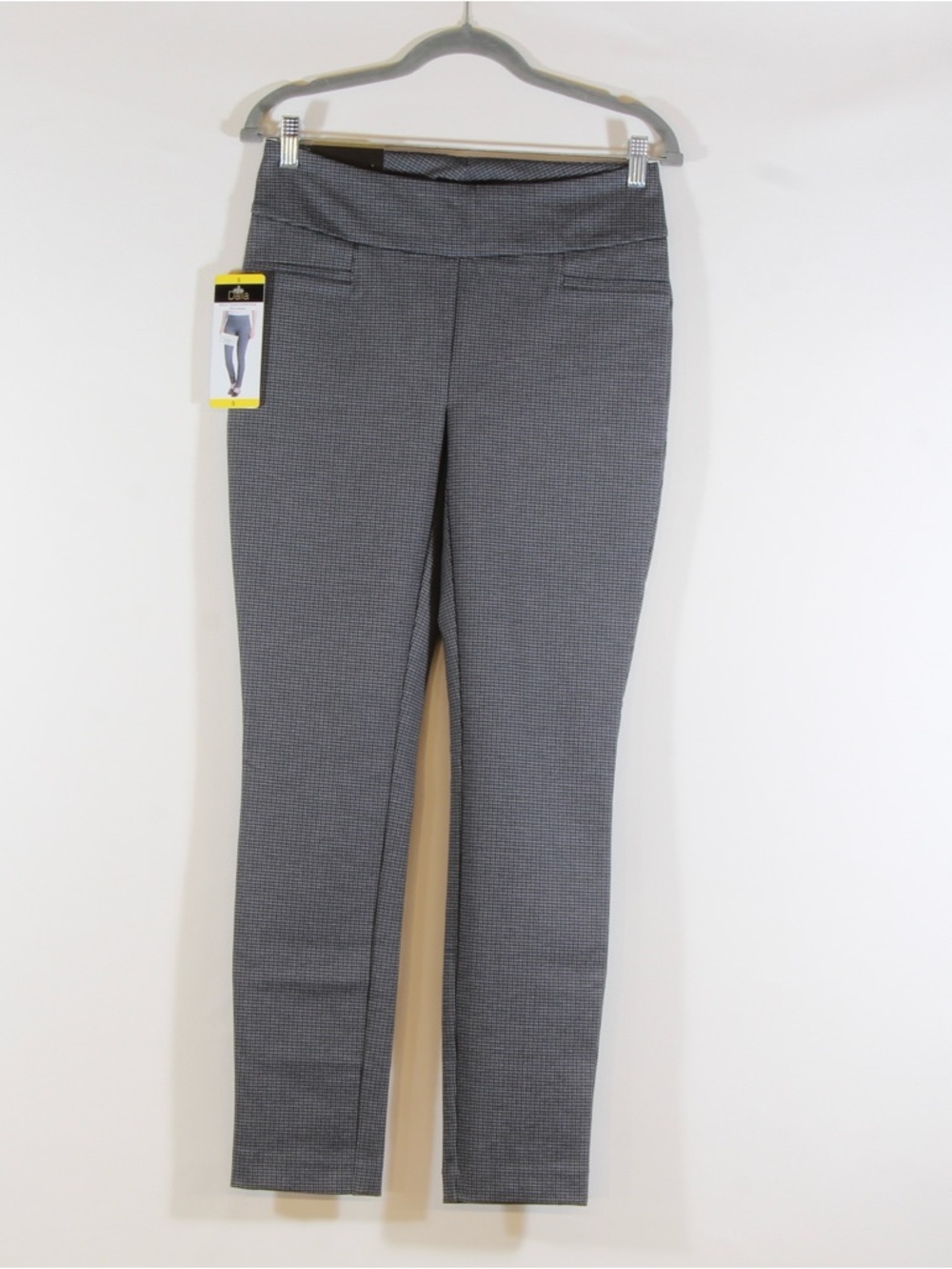 Dalia Woman's Gray Textured Slim Pull-On Pont Pants
